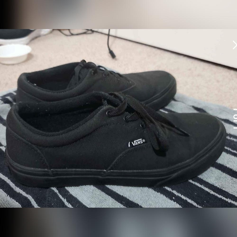 Van low tops
